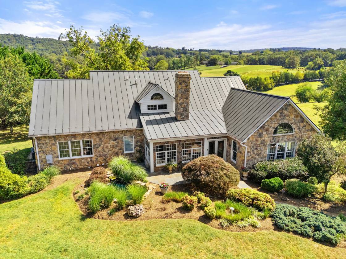 Best Horse Properties in the US: Top Equestrian Communities