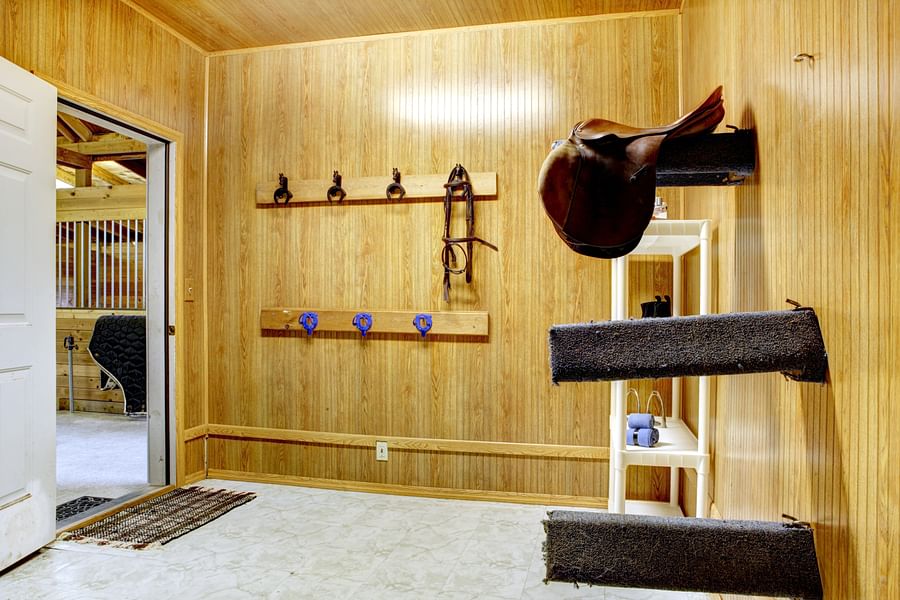 efficient horse feed room design