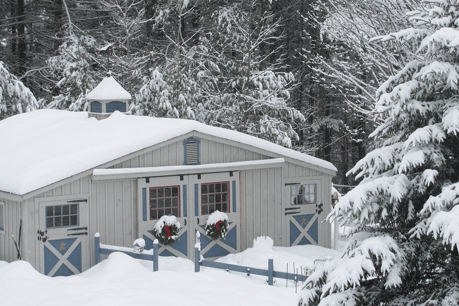 seasonal landscaping for horse properties